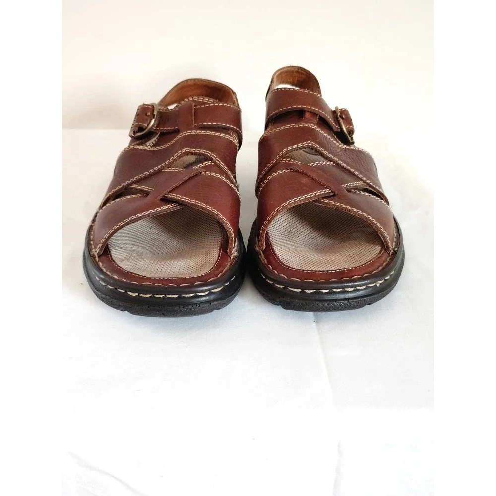 Born Brown Leather Fisherman Sandals Men 9 Comfort Footbed Beach Resort Preppy